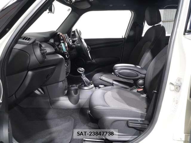 Bmw MINI 2018-09 7787052-9