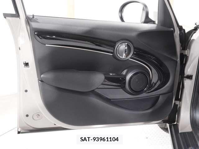 Bmw MINI 2024-01 7787056-11