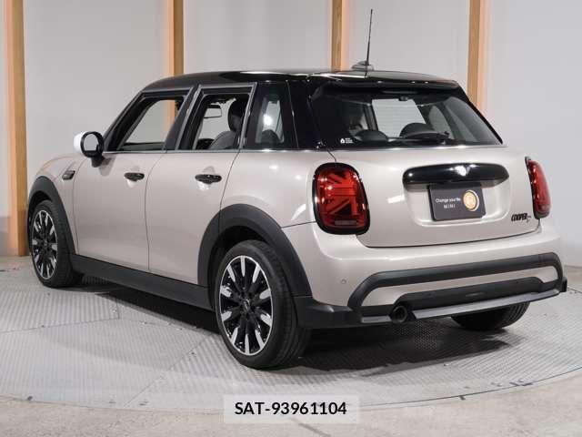 Bmw MINI 2024-01 7787056-1