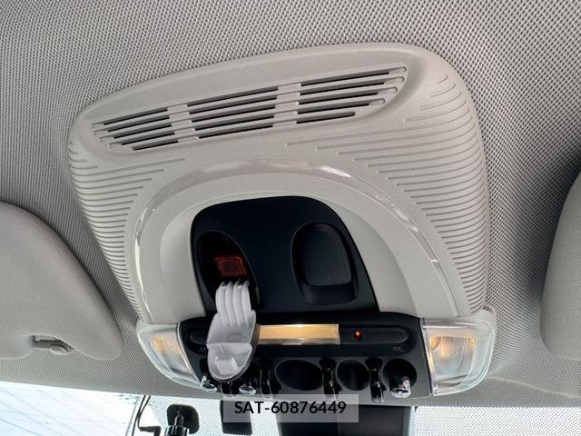 Bmw MINI 2021-06 7787061-24