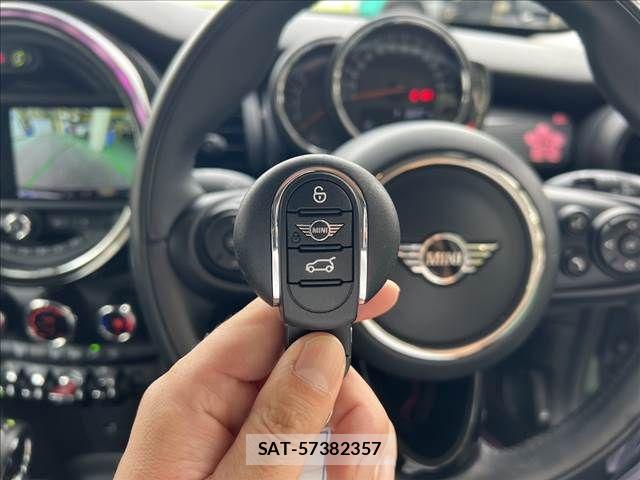 Bmw MINI 2020-05 7787051-23