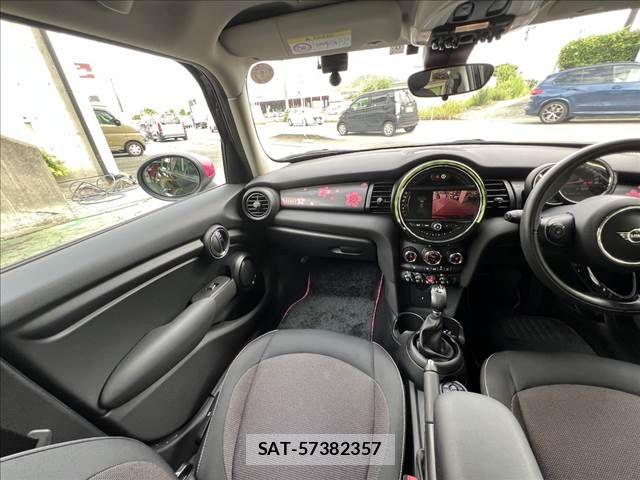 Bmw MINI 2020-05 7787051-26