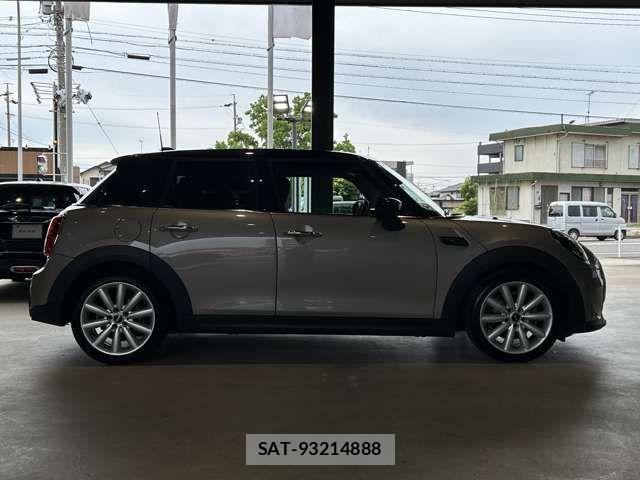 Bmw MINI 2021-09 7787054-8