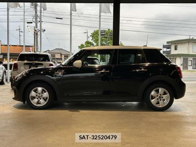 Bmw MINI 2018-02 7787050-9