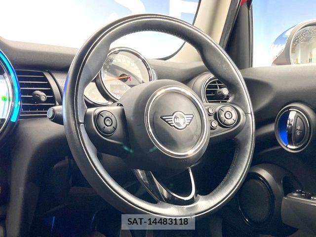Bmw MINI 2019-05 7877805-10