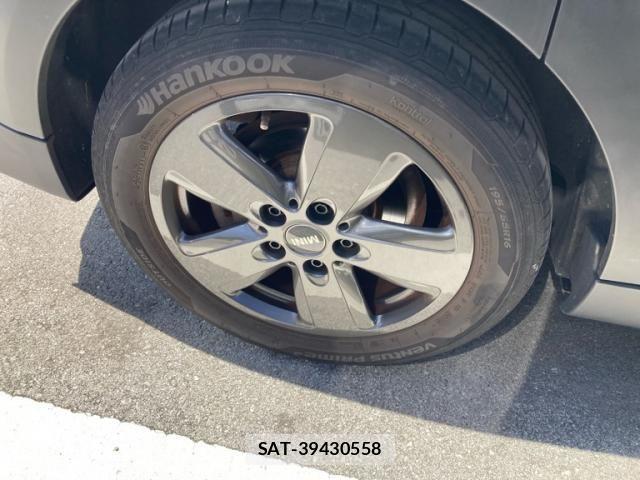 Bmw MINI 2023-06 7877802-10
