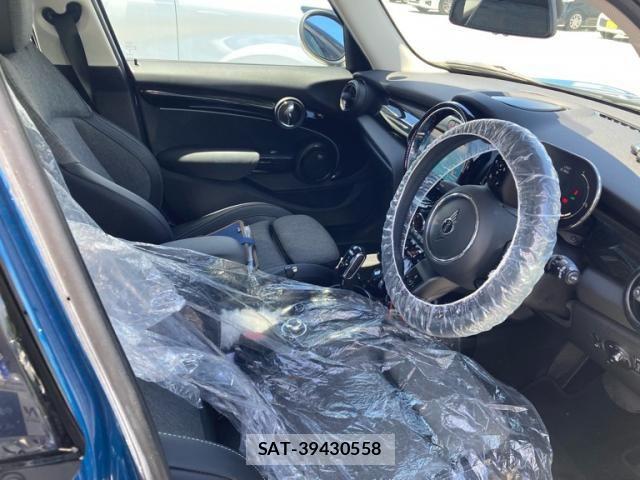 Bmw MINI 2023-06 7877802-14