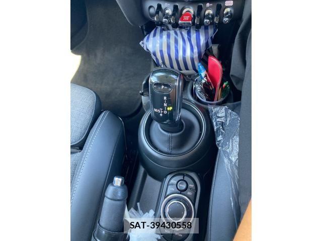 Bmw MINI 2023-06 7877802-19