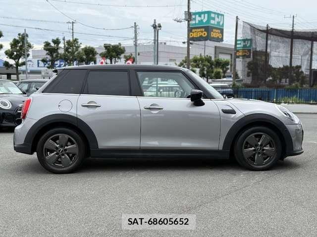 Bmw MINI 2023-09 7902971-16