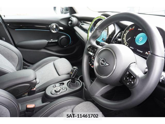 Bmw MINI 2024-04 7902978-18