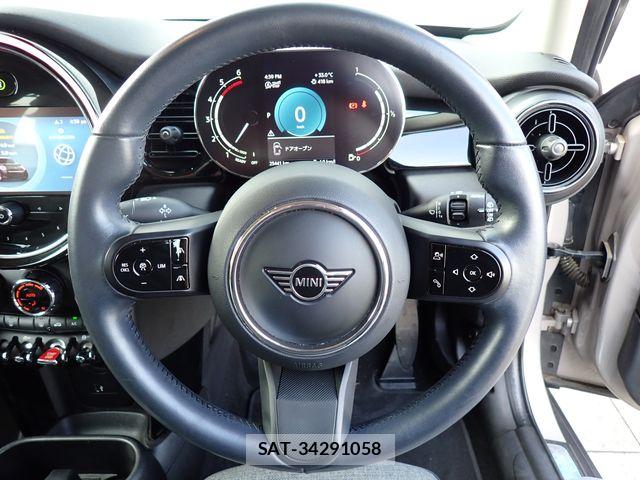 Bmw MINI 2021-07 7962632-10
