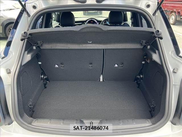Bmw MINI 2022-04 8036786-10