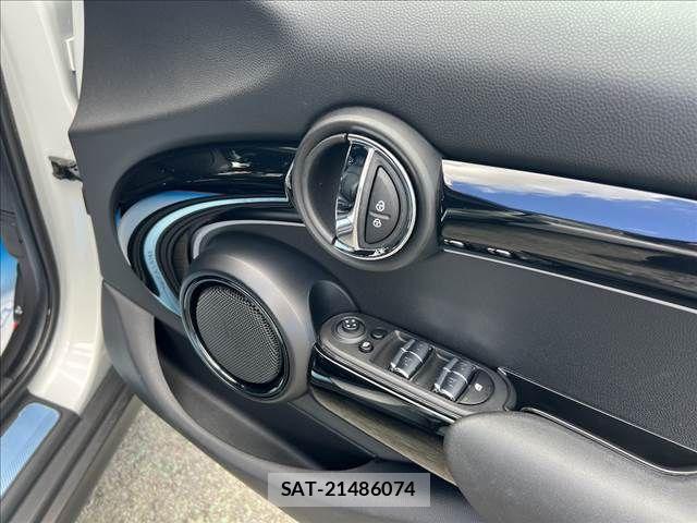 Bmw MINI 2022-04 8036786-12