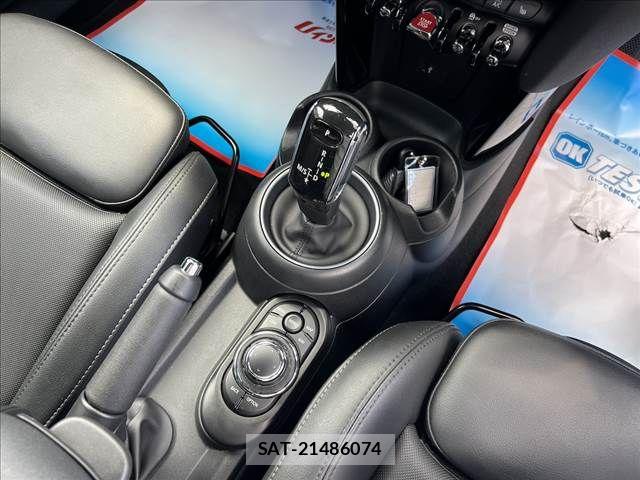 Bmw MINI 2022-04 8036786-16