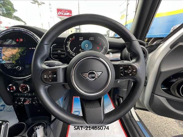 Bmw MINI 2022-04 8036786-21