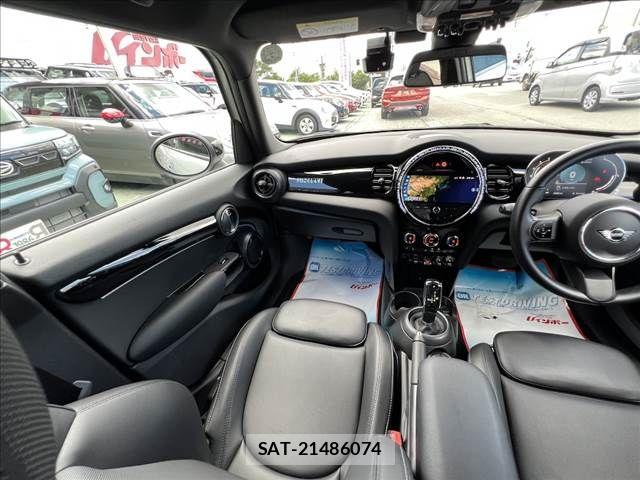 Bmw MINI 2022-04 8036786-25