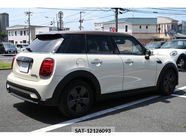 Bmw MINI 2022-07 8074605-4