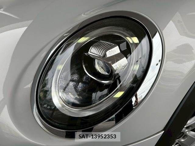 Bmw MINI 2020-09 8074606-19