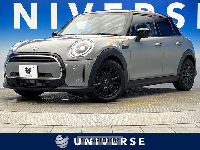Bmw MINI 2022-04 8074604-0