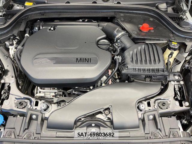 Bmw MINI 2022-04 8074604-19