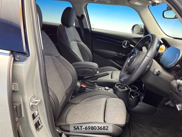 Bmw MINI 2022-04 8074604-8