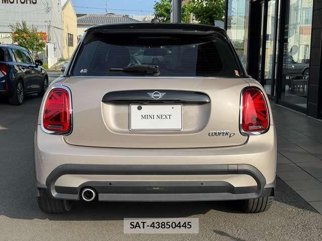 Bmw MINI 2023-06 8074603-3