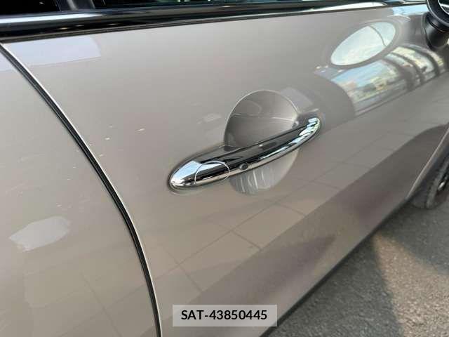 Bmw MINI 2023-06 8074603-4