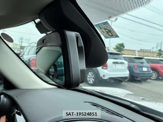 Bmw MINI 2023-06 8208738-18