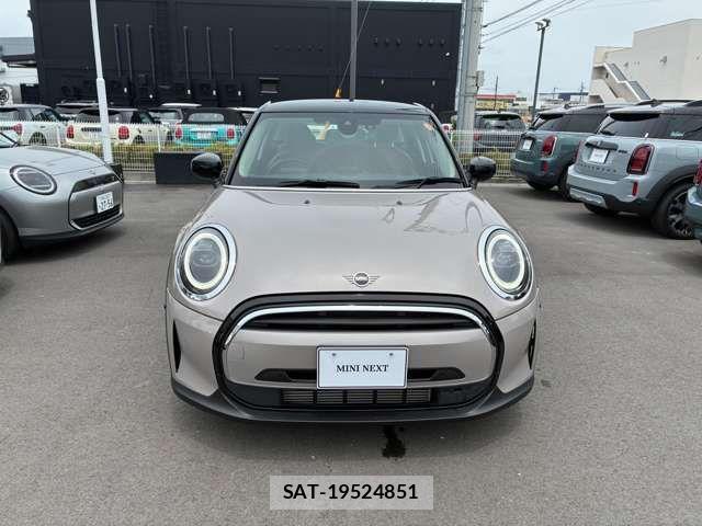 Bmw MINI 2023-06 8208738-3