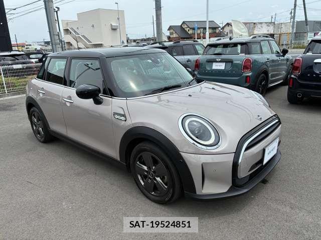 Bmw MINI 2023-06 8208738-4