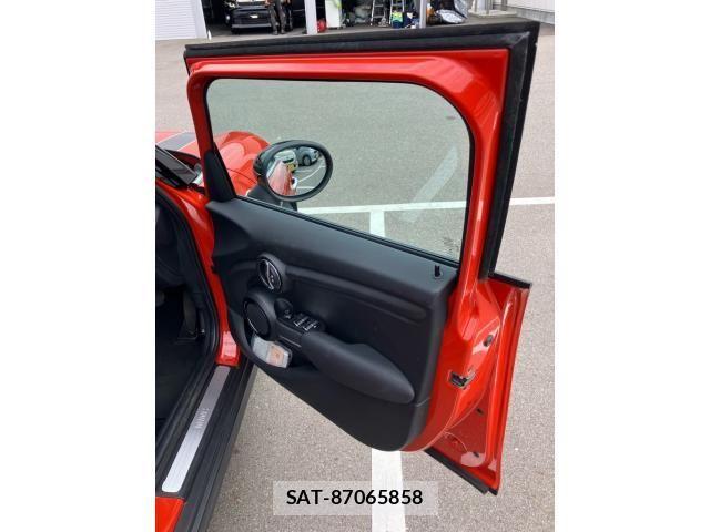 Bmw MINI 2018-06 8230806-12