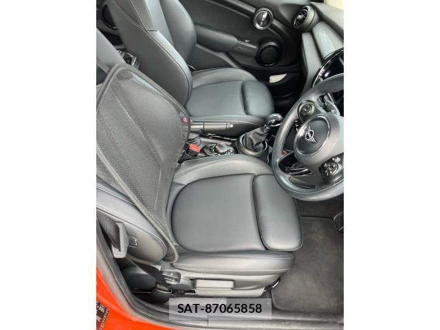 Bmw MINI 2018-06 8230806-13