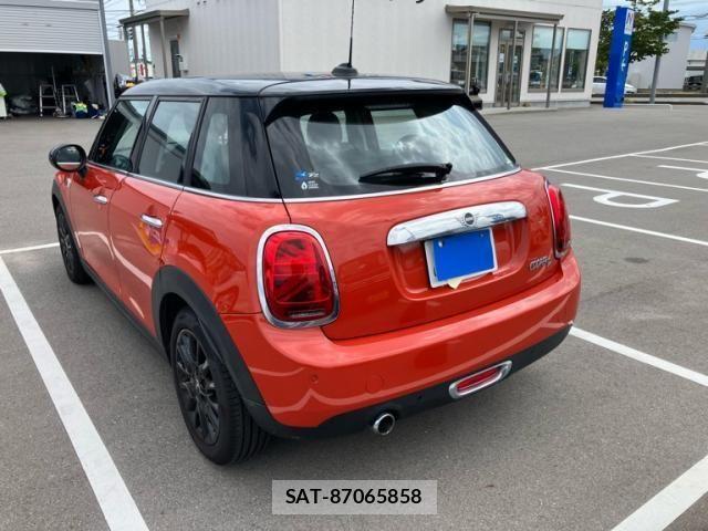 Bmw MINI 2018-06 8230806-1