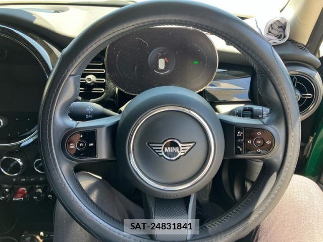Bmw MINI 2022-07 8230802-11