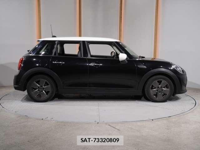 Bmw MINI 2021-09 8230805-20