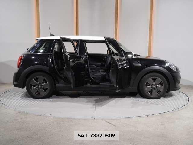 Bmw MINI 2021-09 8230805-21