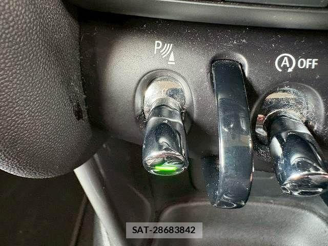 Bmw MINI 2019-02 8245930-7