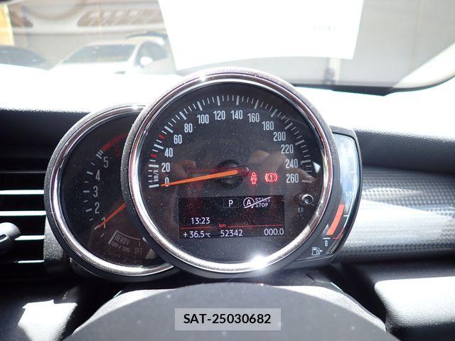 Bmw MINI 2018-08 8336792-10