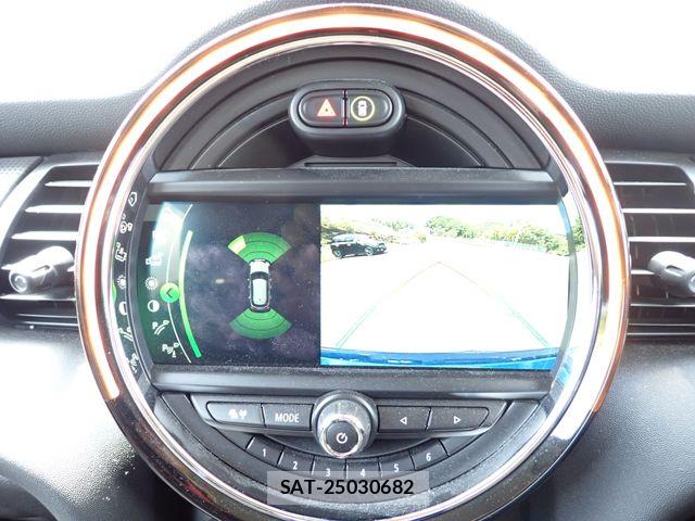 Bmw MINI 2018-08 8336792-13