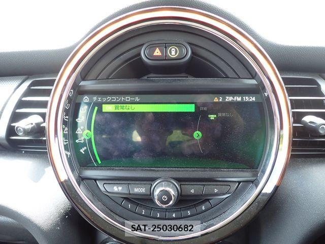 Bmw MINI 2018-08 8336792-15