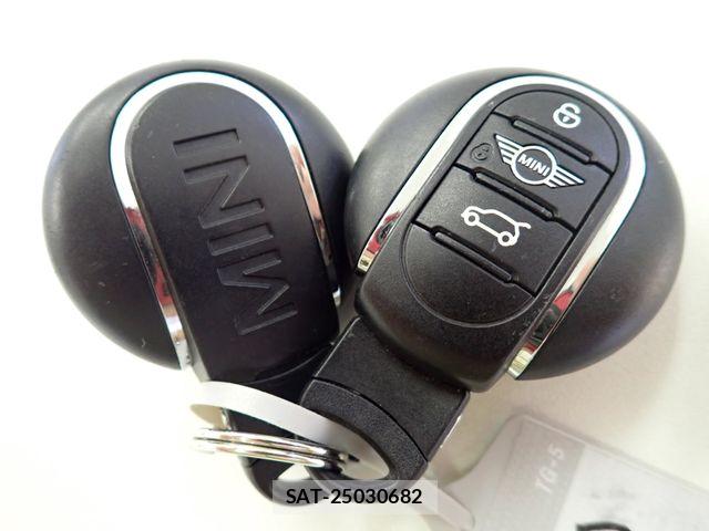Bmw MINI 2018-08 8336792-27