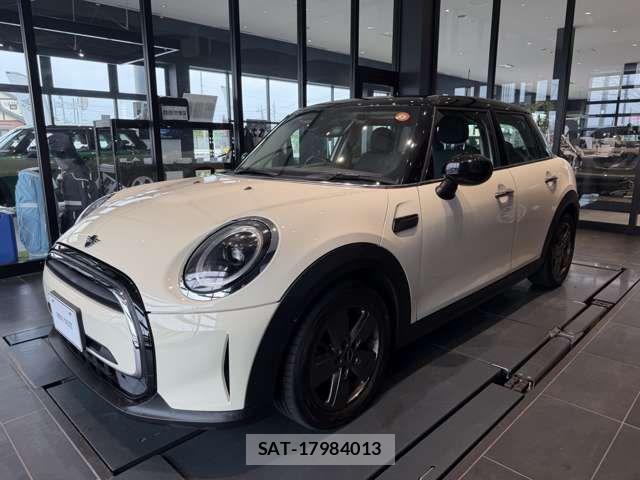 Bmw MINI 2021-08 8354959-4