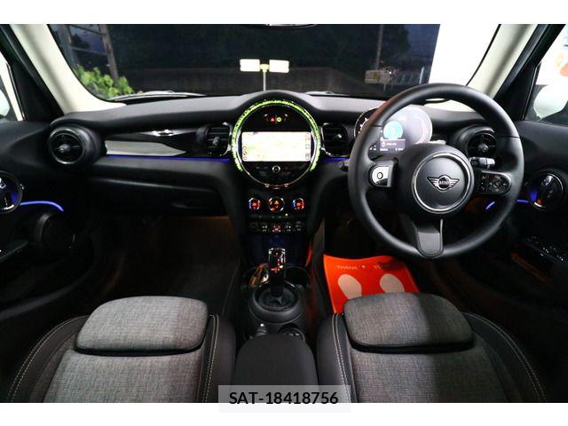 Bmw MINI 2021-09 8354960-16