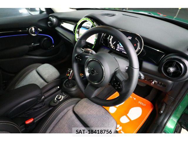 Bmw MINI 2021-09 8354960-17