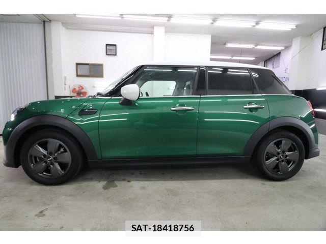 Bmw MINI 2021-09 8354960-3