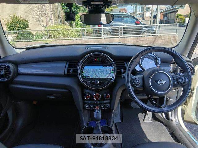 Bmw MINI 2020-02 8367017-2
