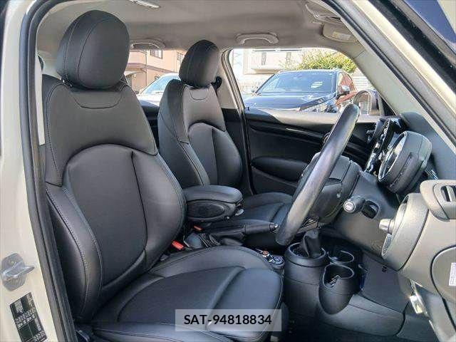 Bmw MINI 2020-02 8367017-6