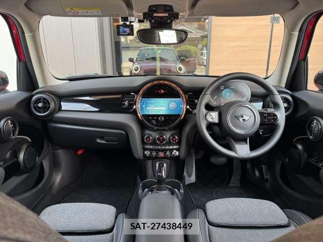 Bmw MINI 2022-10 8367014-8