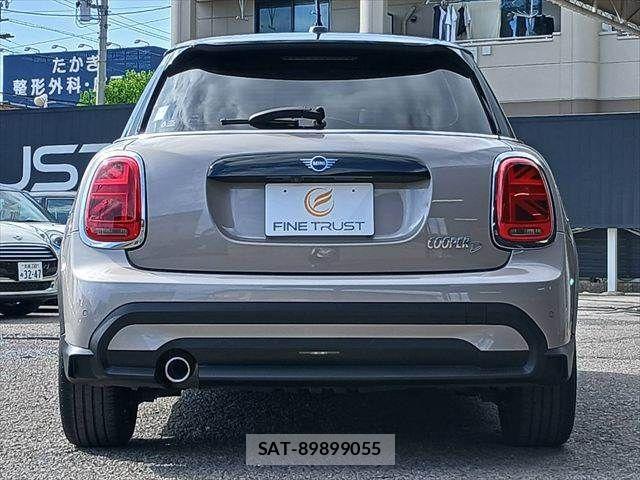 Bmw MINI 2023-11 8413614-17