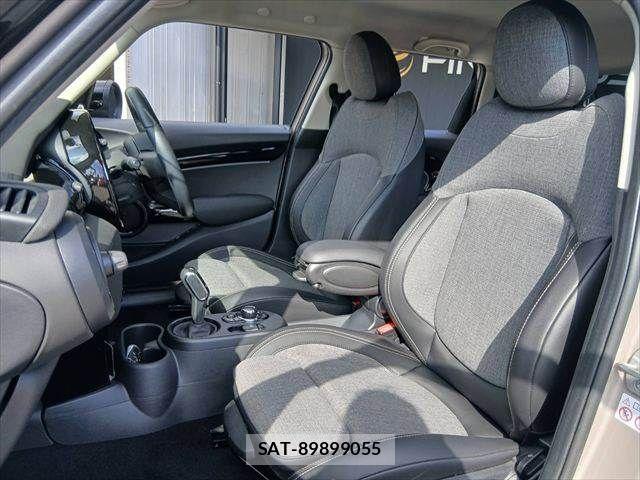 Bmw MINI 2023-11 8413614-28